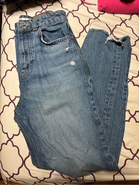 Zara Light Blue Ankle Crop Distressed Jeans